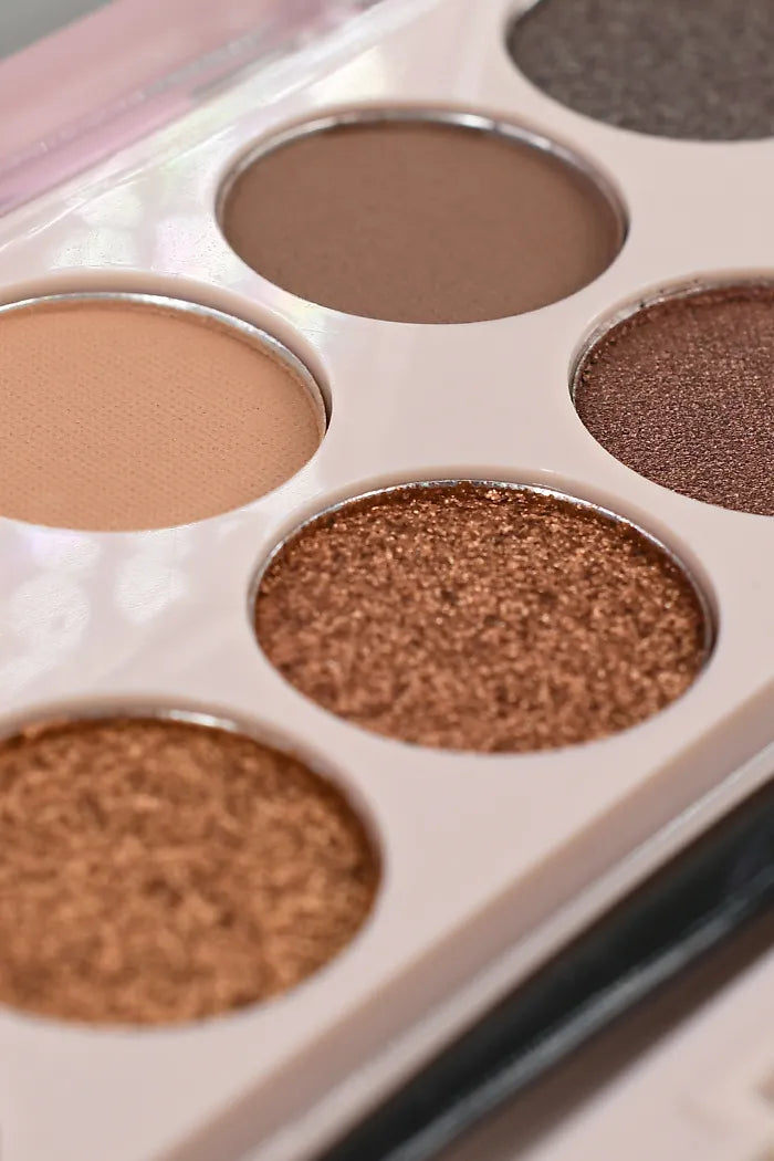 PALETA DE SOMBRAS DOLCE BELLA