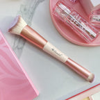BROCHA DOBLE BASE + CORRECTOR BLOOMSHELL